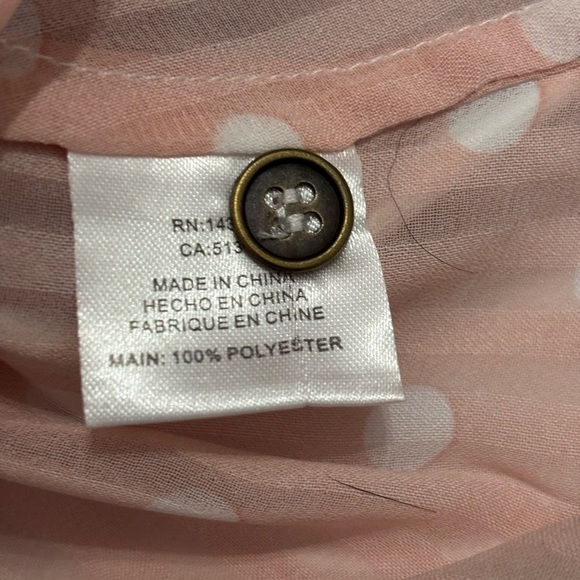 Vacate the Label size Medium NWOT - Picture 8 of 9